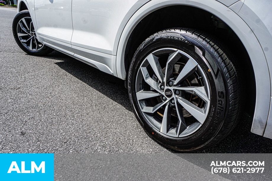 Used 2024 White Audi 45 S line Premium image 16