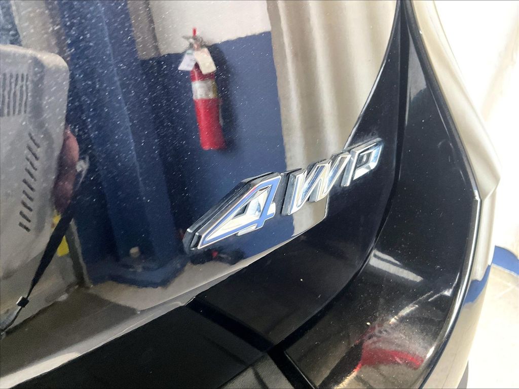 2025 Ford Explorer — photo 29