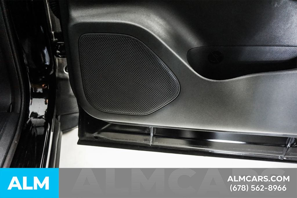 Used 2026 Black Nissan SL image 45