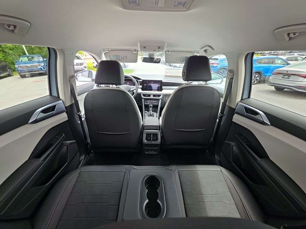 2026 Volkswagen Taos 1.5T SE Gray at Sutliff Volkswagen