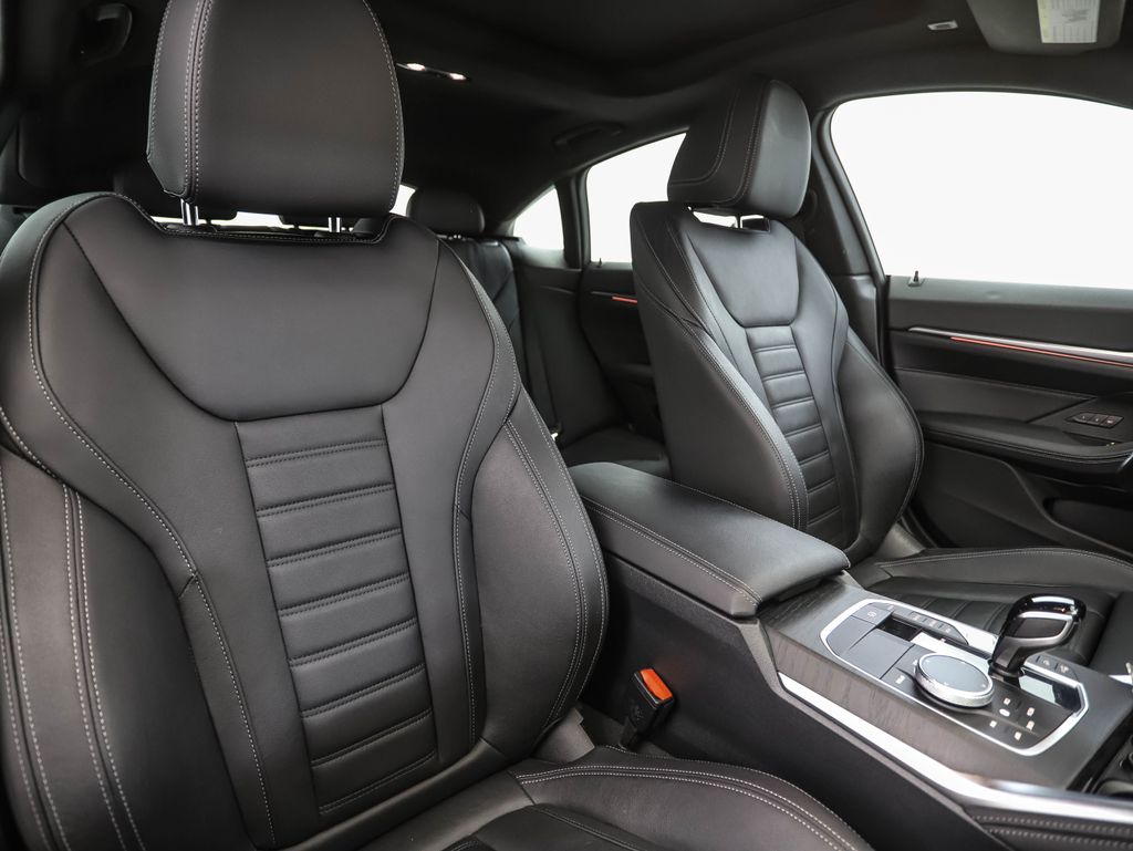 Thumbnail: 2023 BMW 4 Series - 32