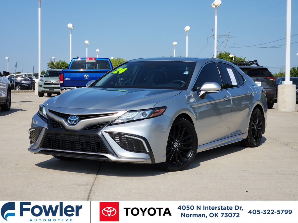 Celestial Silver Metallic 2024 Toyota Camry Hybrid Sedan Front-Wheel Drive Continuously Variable Transmission