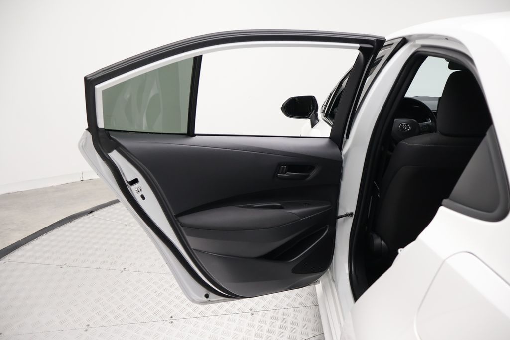 Thumbnail: 2023 Toyota Corolla - 21