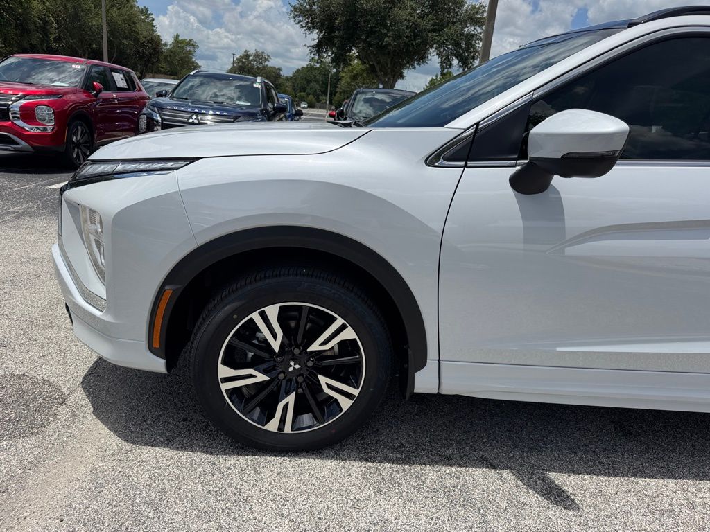 2025 Mitsubishi Eclipse Cross SEL photo 10