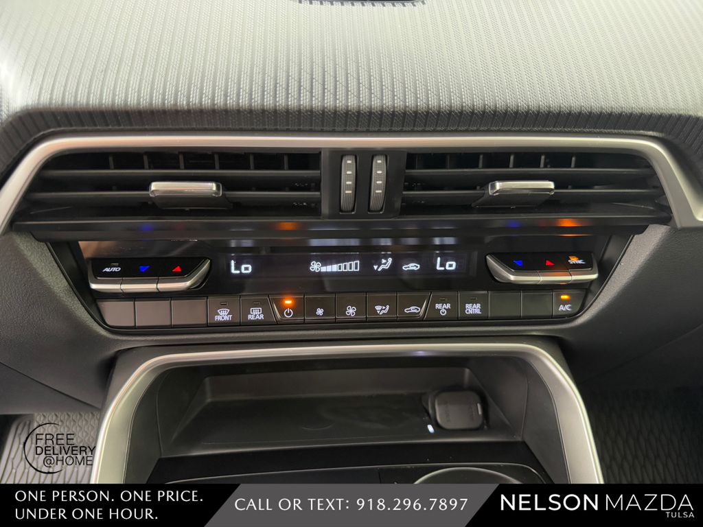 Certified Used 2025 Blue Mazda 3.3 Turbo Select image 31