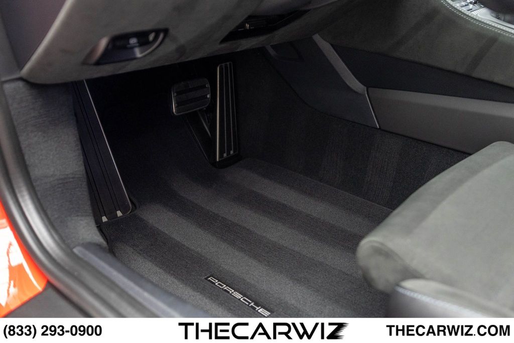 2023 Porsche 718 Cayman