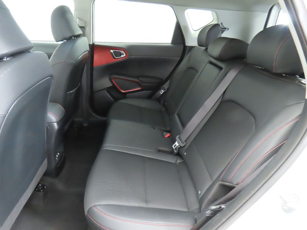 2023 Kia Soul GT-Line 21