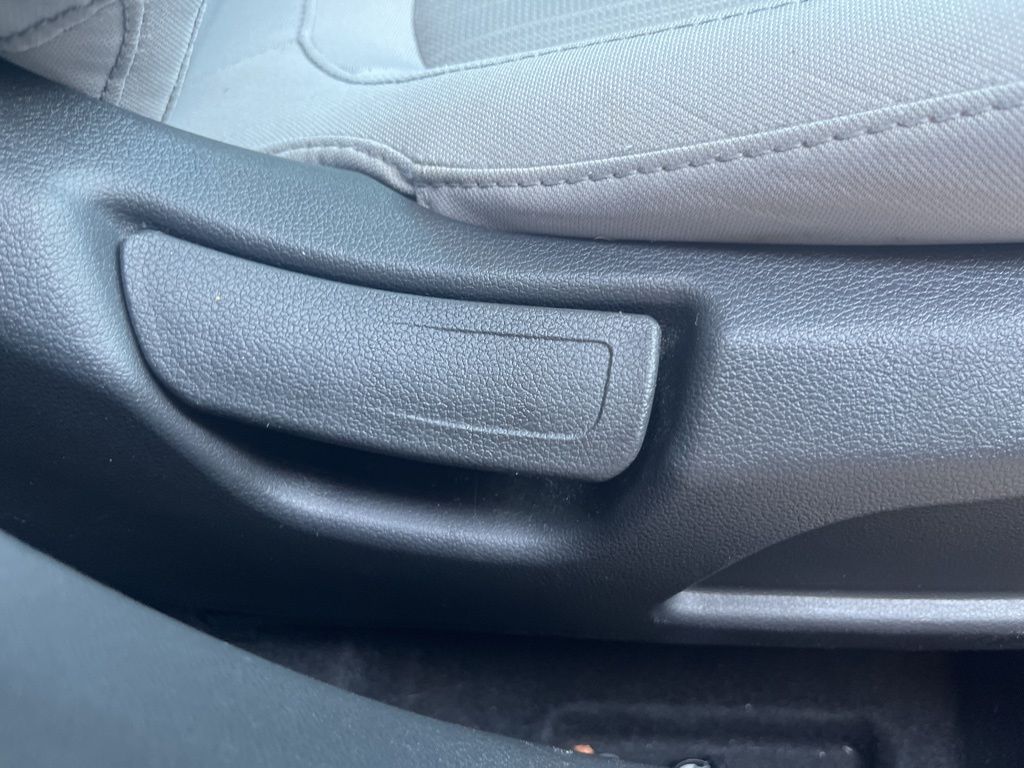 Thumbnail: 2023 Hyundai Kona - 30