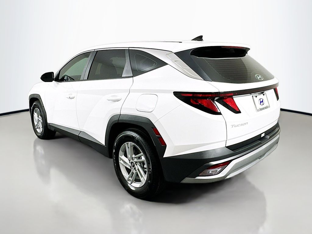 2025 Hyundai Tucson SE 7