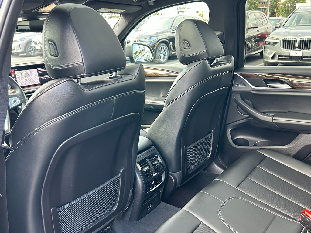2022 BMW X3 xDrive30i 30