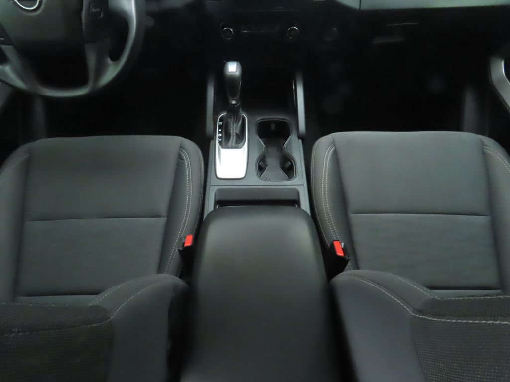 Thumbnail: 2022 Nissan Frontier - 16