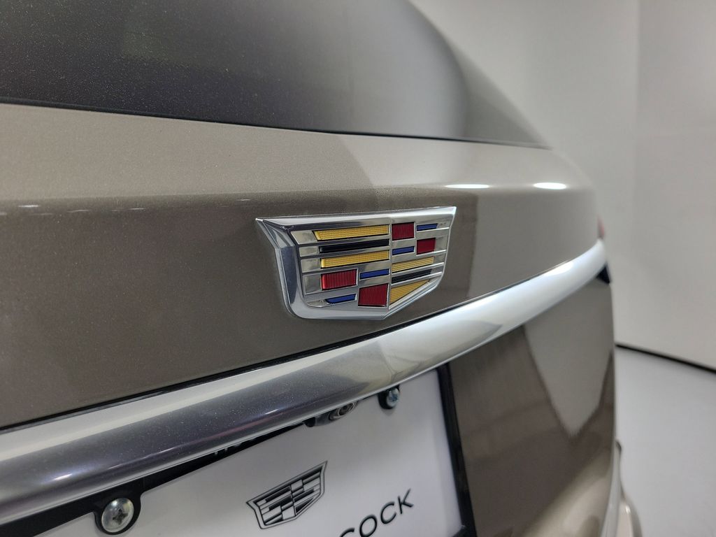 2023 Cadillac XT6 Premium Luxury - 6