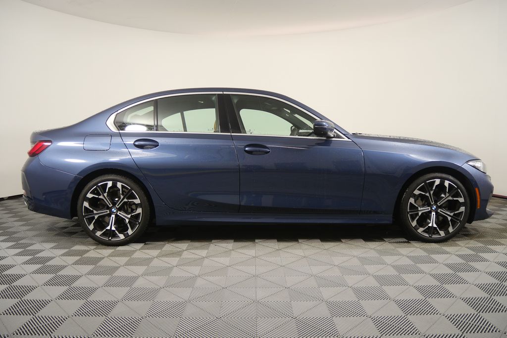 Thumbnail: 2025 BMW 3 Series - 2