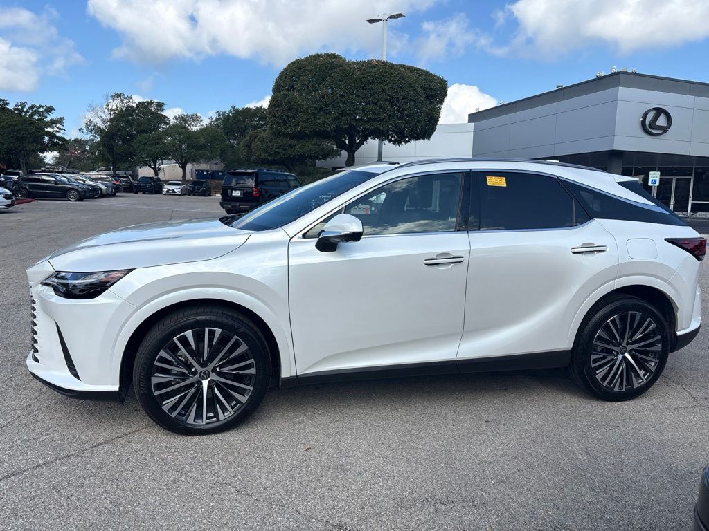Thumbnail: 2026 Lexus RX - 2