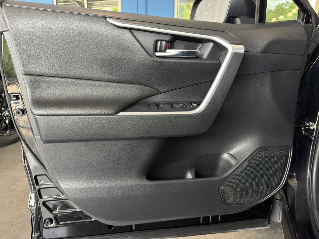 2022 Toyota RAV4 Hybrid SE Black at EAG Ford Navasota