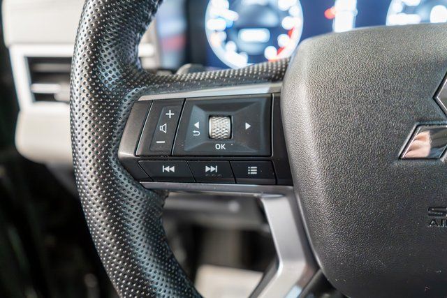 2024 Mitsubishi Outlander SEL Platinum Edition Black at Auto Express Mitsubishi