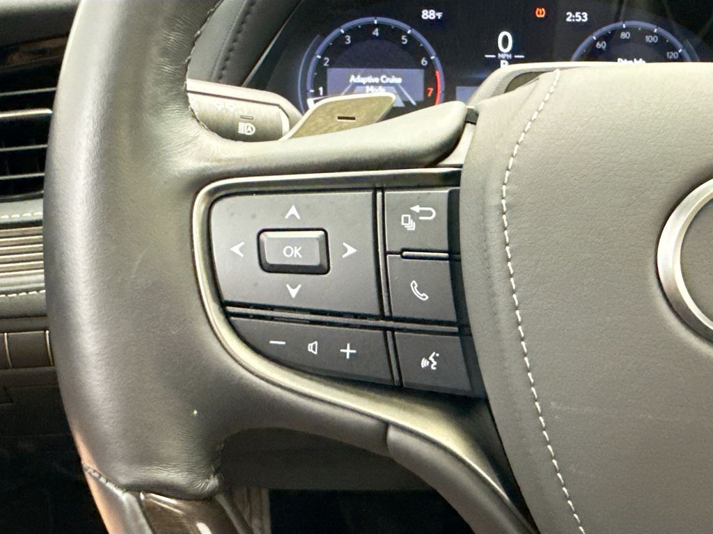 Thumbnail: 2024 Lexus LS - 11