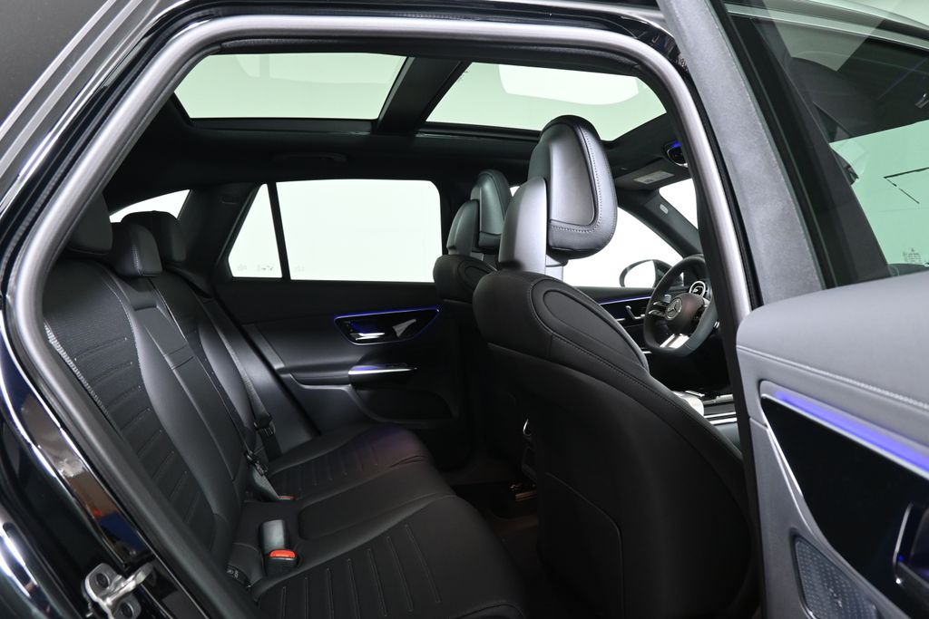 Thumbnail: 2026 Mercedes-Benz GLC - 17