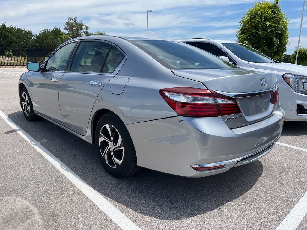 Thumbnail: 2017 Honda Accord - 4