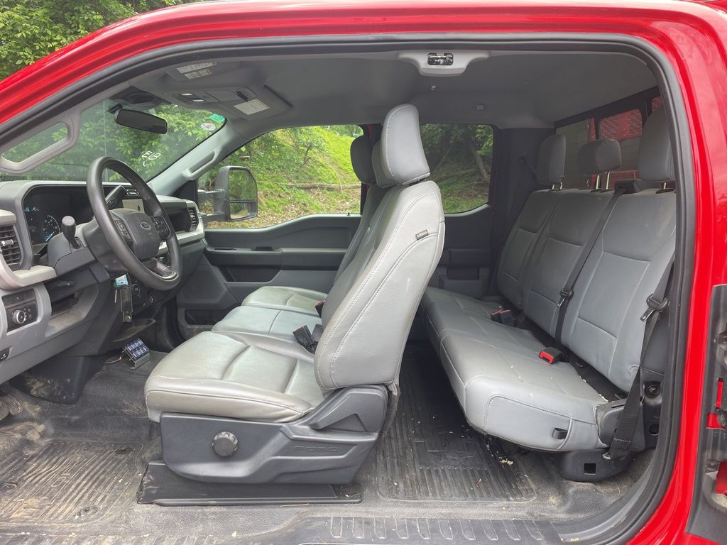 2023 Ford F-550 Chassis XL