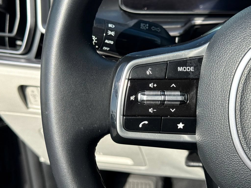 Used 2025 Kia Sorento SUV