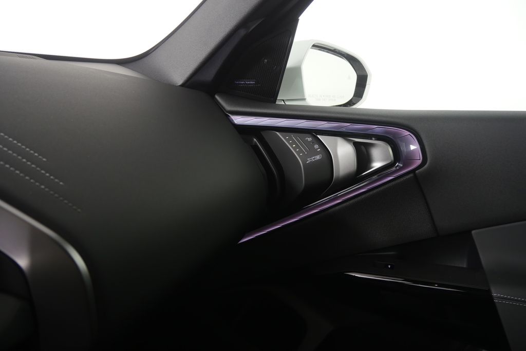 Thumbnail: 2026 BMW X3 - 25