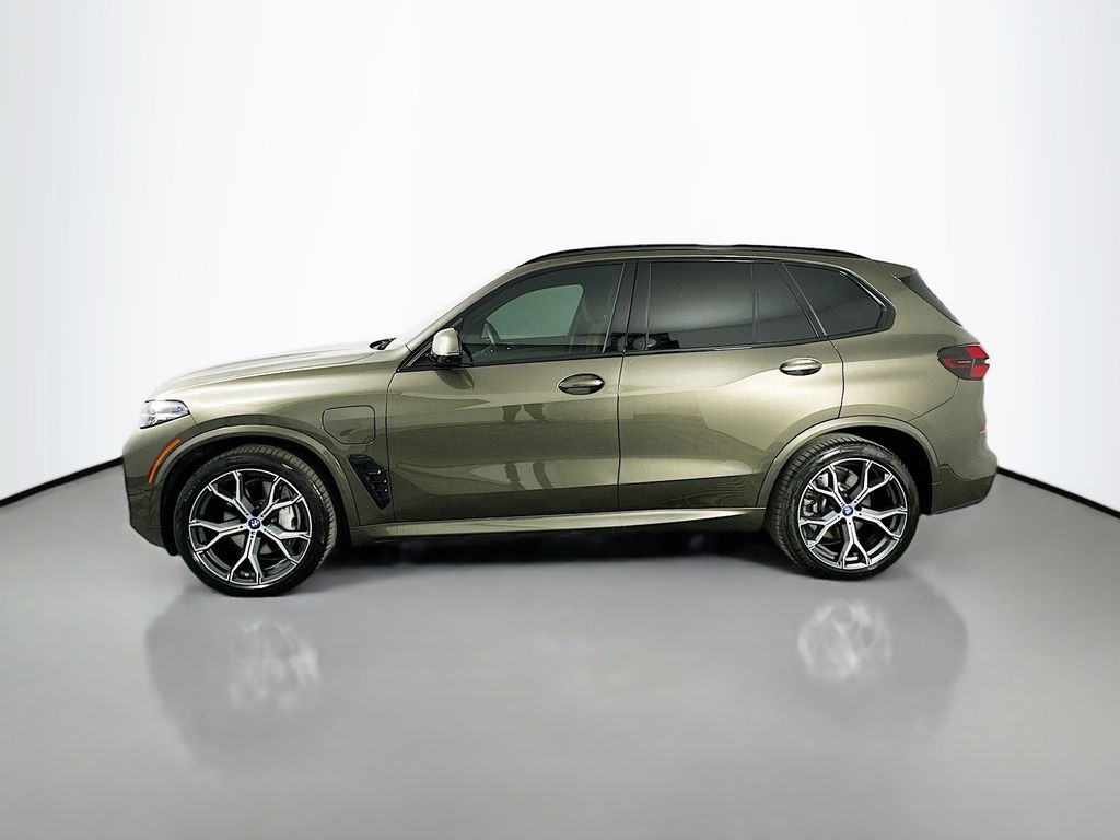 Thumbnail: 2024 BMW X5 - 8