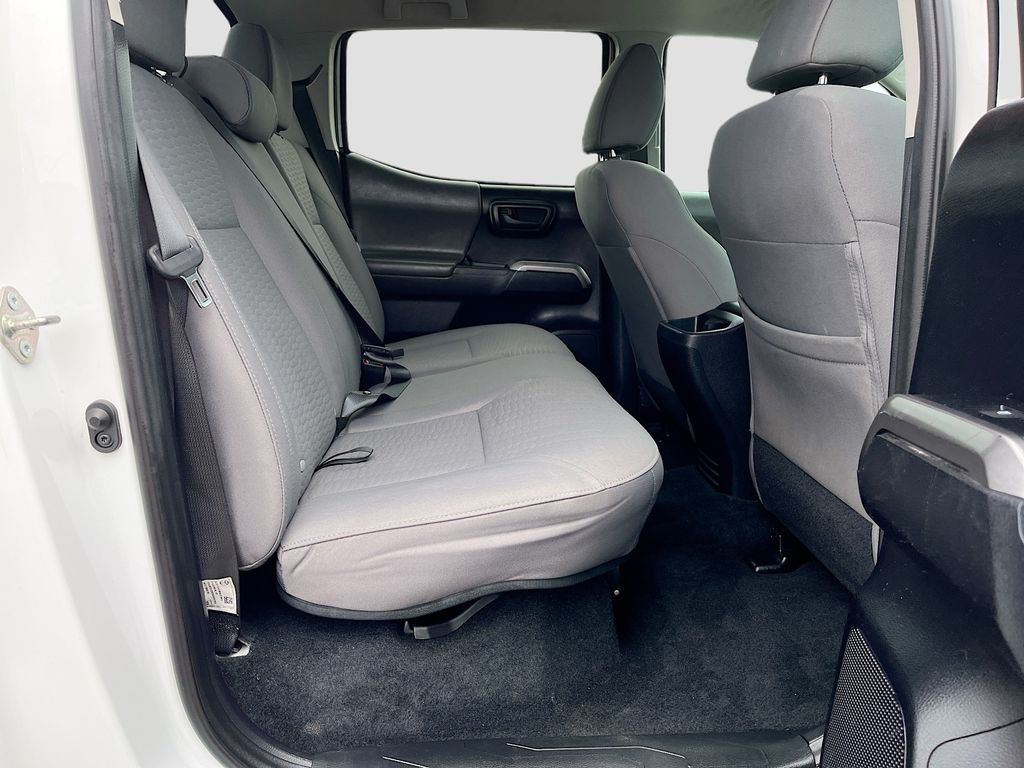 Used 2019 White Toyota SR5 image 23