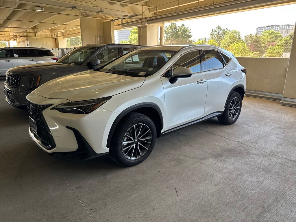 2025 Lexus NX Hybrid 350h Premium AWD