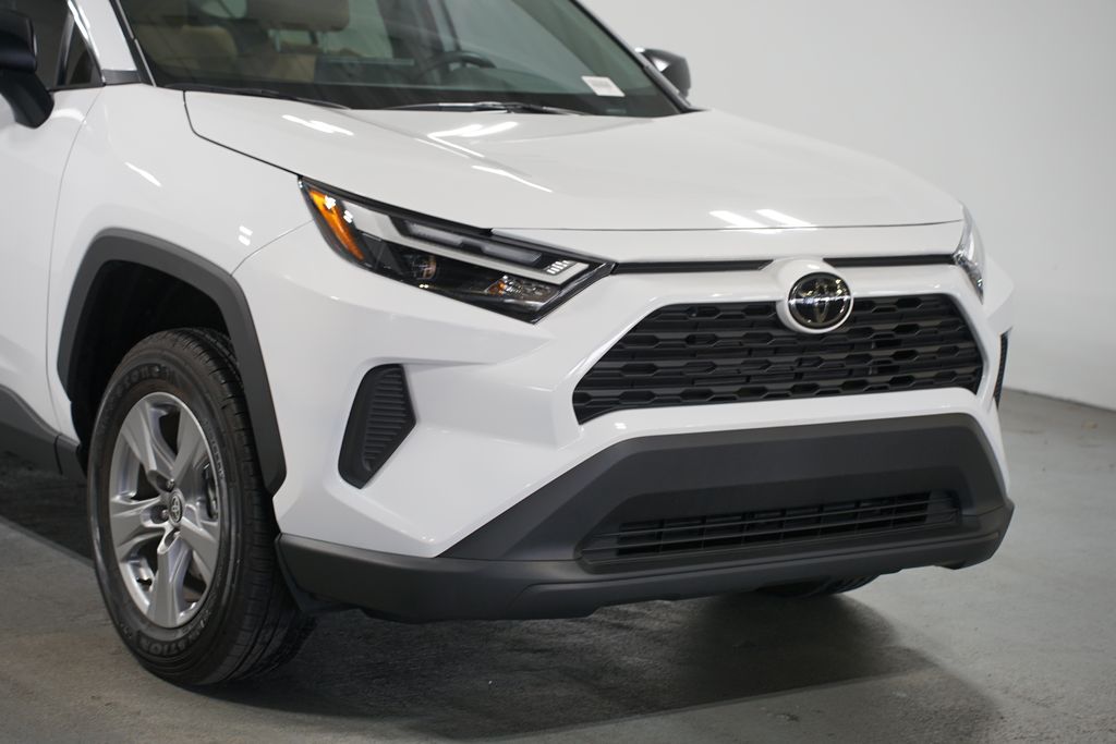 Thumbnail: 2025 Toyota RAV4 - 4