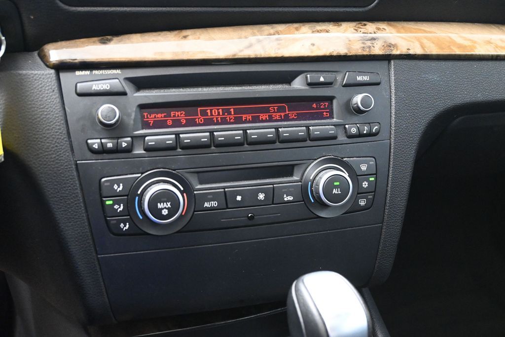 Used 2012 Silver BMW 128i image 15
