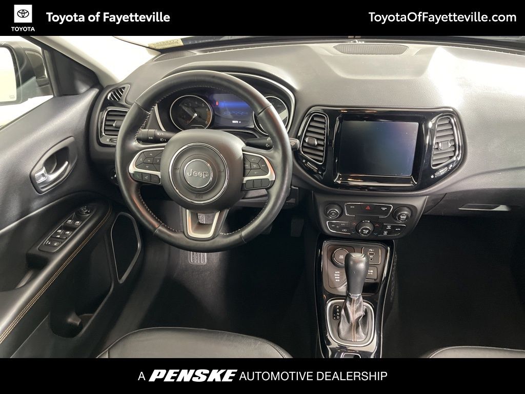 Thumbnail: 2020 Jeep Compass - 13