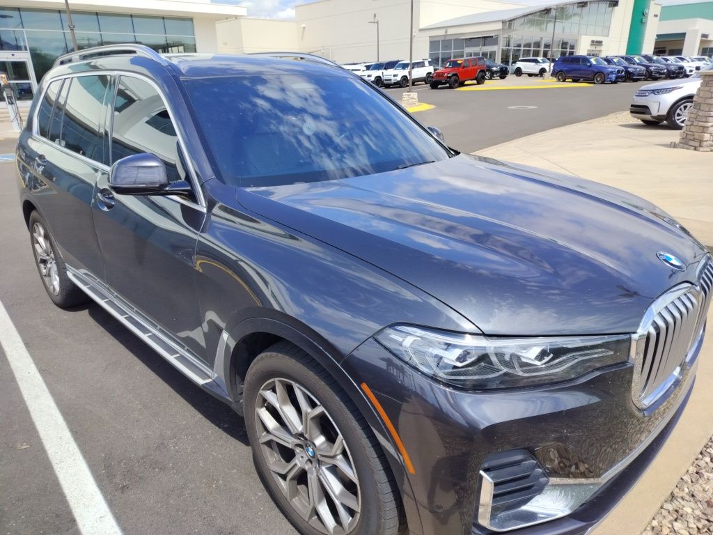 2021 BMW X7 xDrive40i 2