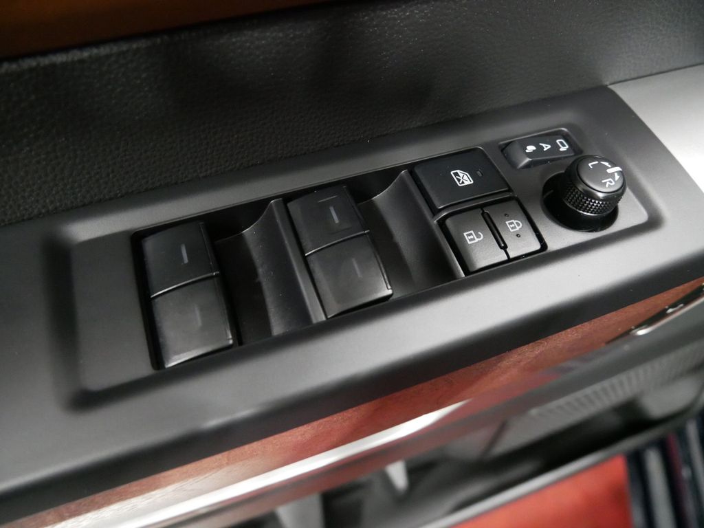 Used 2025 Toyota Tundra Truck