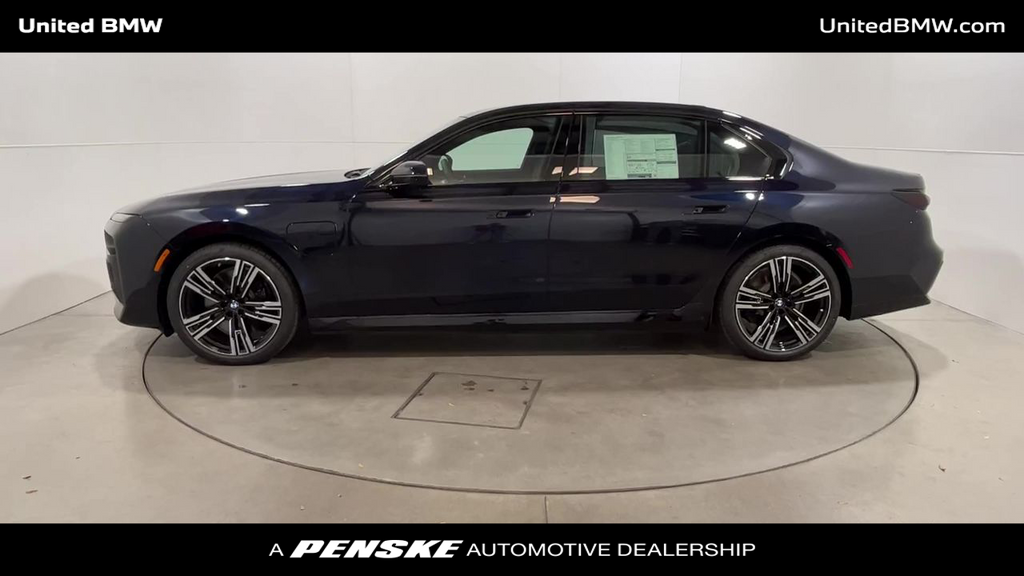 2024 BMW 7 Series 750e xDrive 5