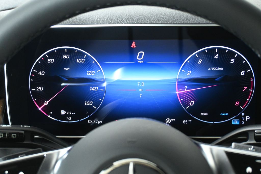 Thumbnail: 2026 Mercedes-Benz GLC - 15