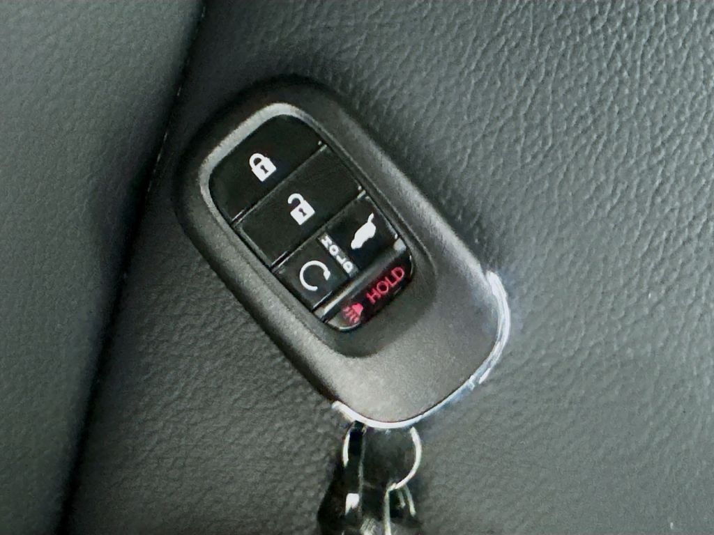 Used Car 2025 Honda Pilot  Ex-l For Sale Under $50,000 In Austin, Texas