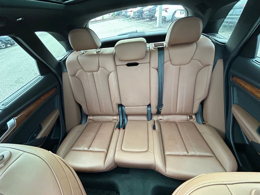 Used 2022  Audi 45 S line Prestige image 13