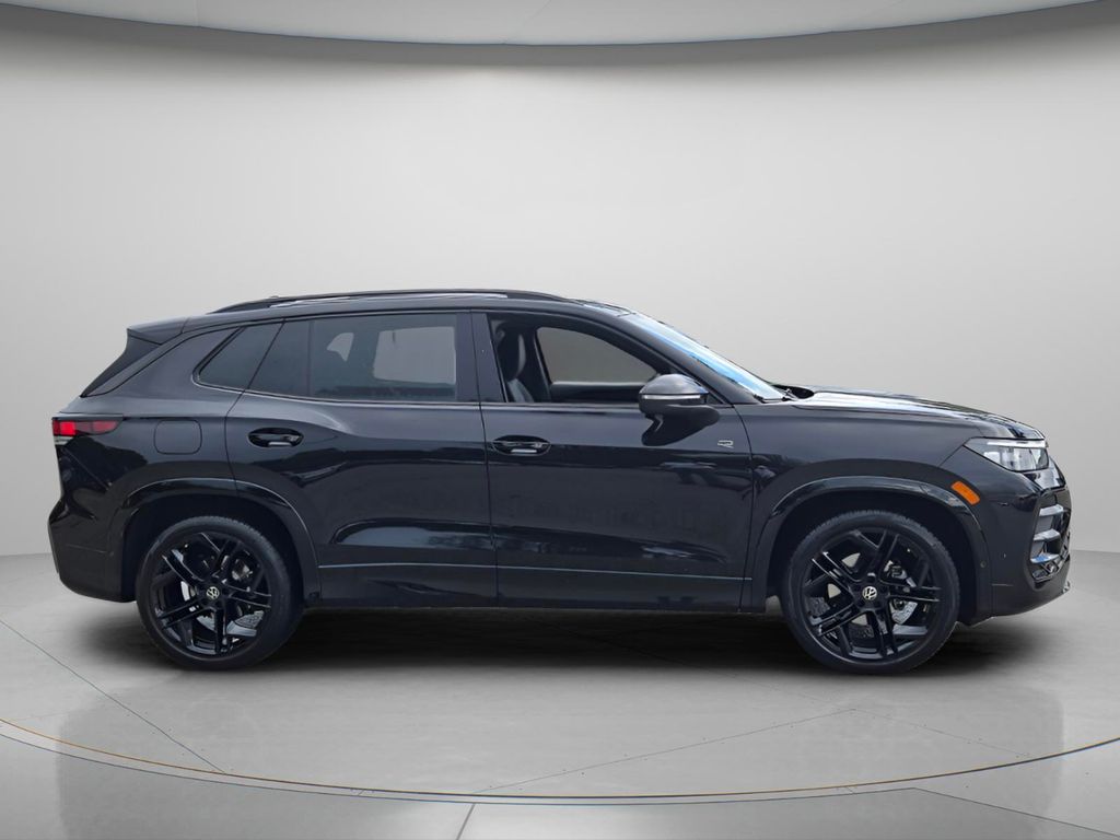 2025 Volkswagen Tiguan - $30,900