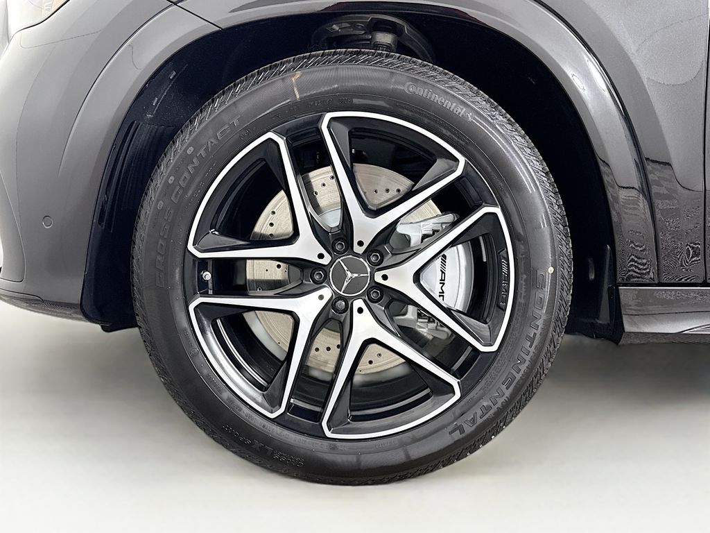 Thumbnail: 2026 Mercedes-Benz GLE - 32