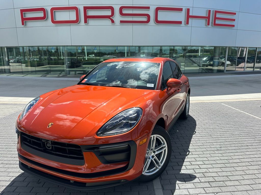 2025 Porsche Macan  -
                Davie, FL