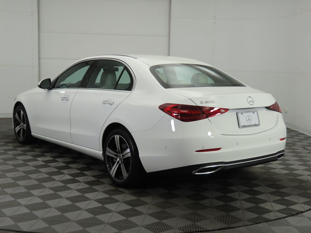 Thumbnail: 2025 Mercedes-Benz C-Class - 7