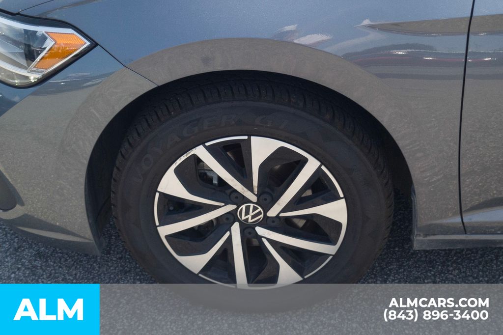 Used 2024 Blue Volkswagen 1.5T S image 12