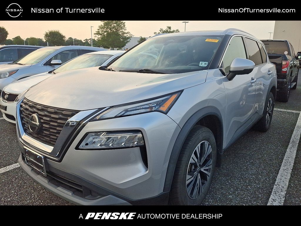 2021 Nissan Rogue SV Hero Image
