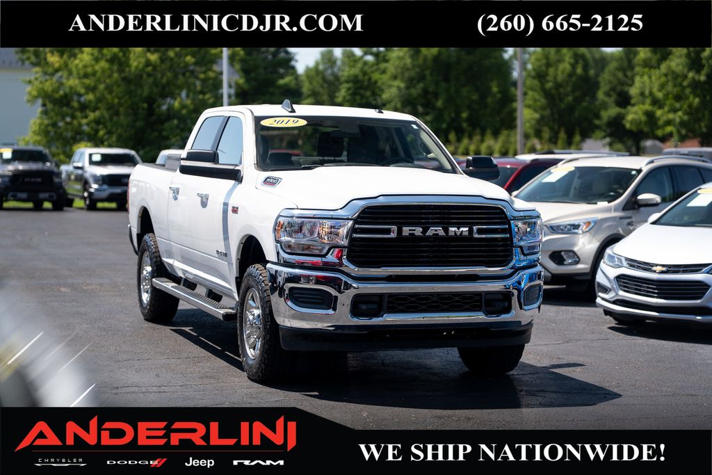 2019 RAM 3500 Big Horn Crew Cab 4WD