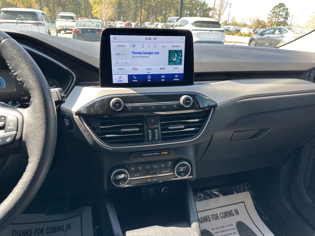 2021 Carbonized Gray Metallic Ford Escape SE FWD SUV