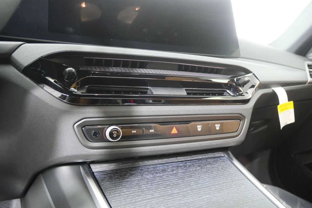 Thumbnail: 2026 BMW 2 Series - 17