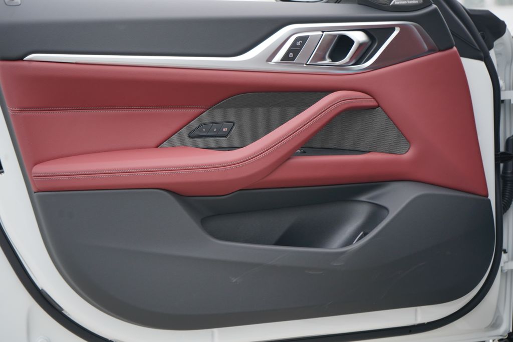 Thumbnail: 2026 BMW 4 Series - 9