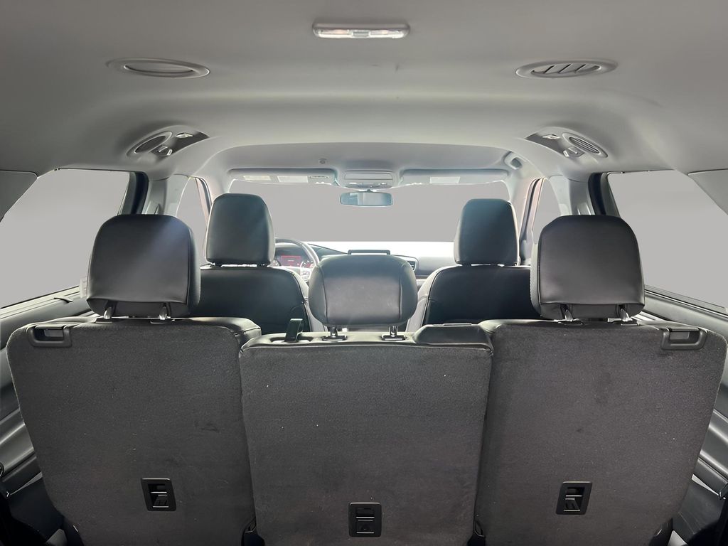2023 Ford Explorer Limited - Photo 29