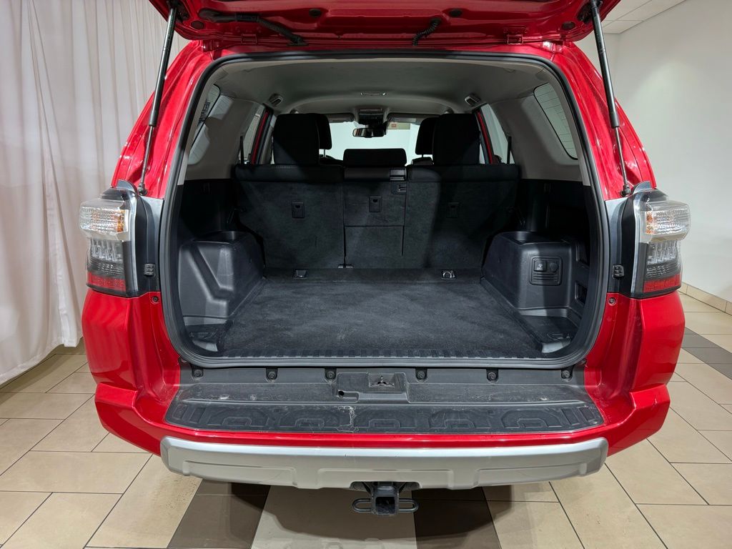 Thumbnail: 2024 Toyota 4Runner - 12